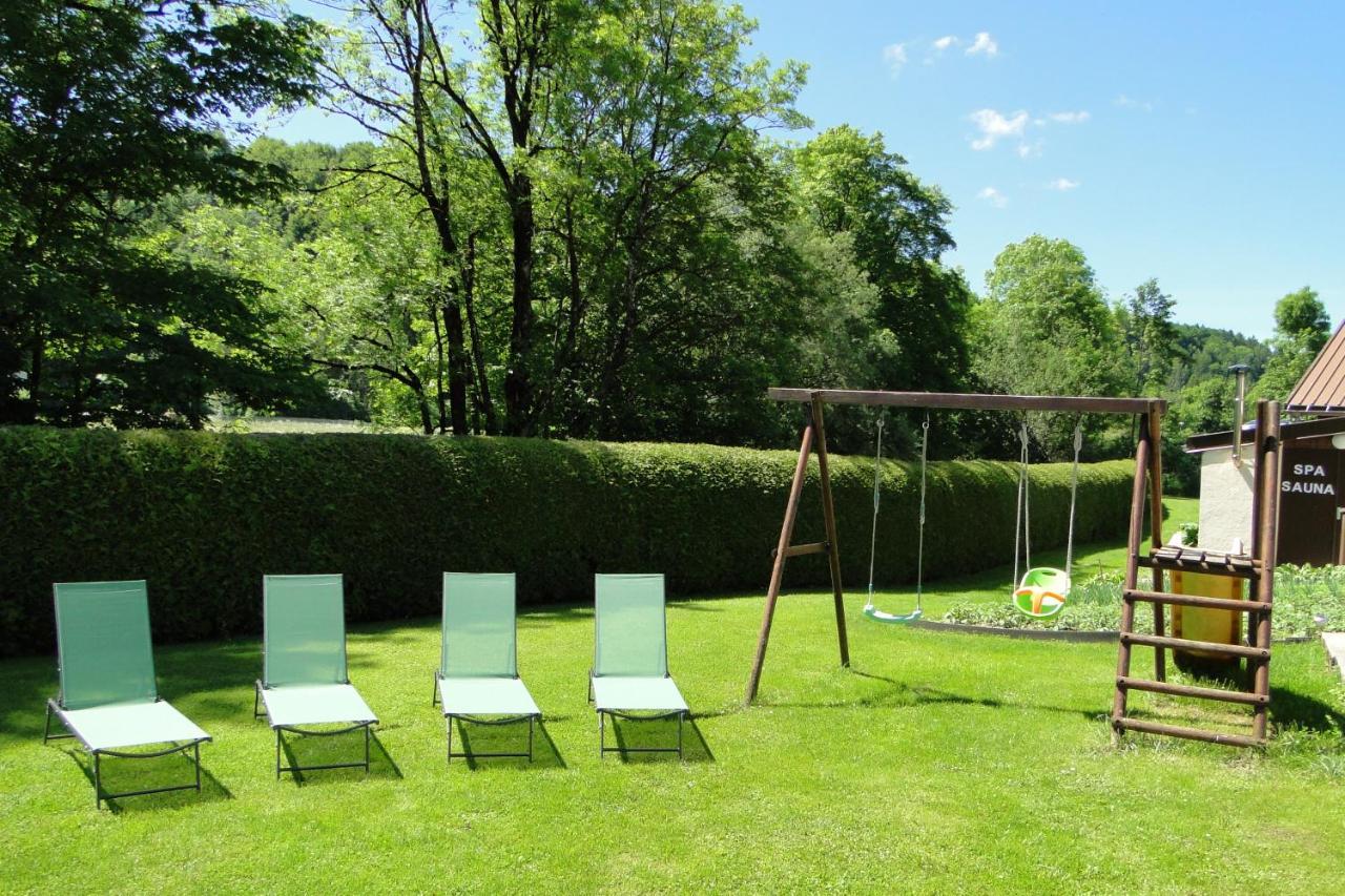 Gite 295 Montagnes Du Jura Avec Spa Et Sauna Classe 3 Etoiles Foncine-le-Haut Exterior photo