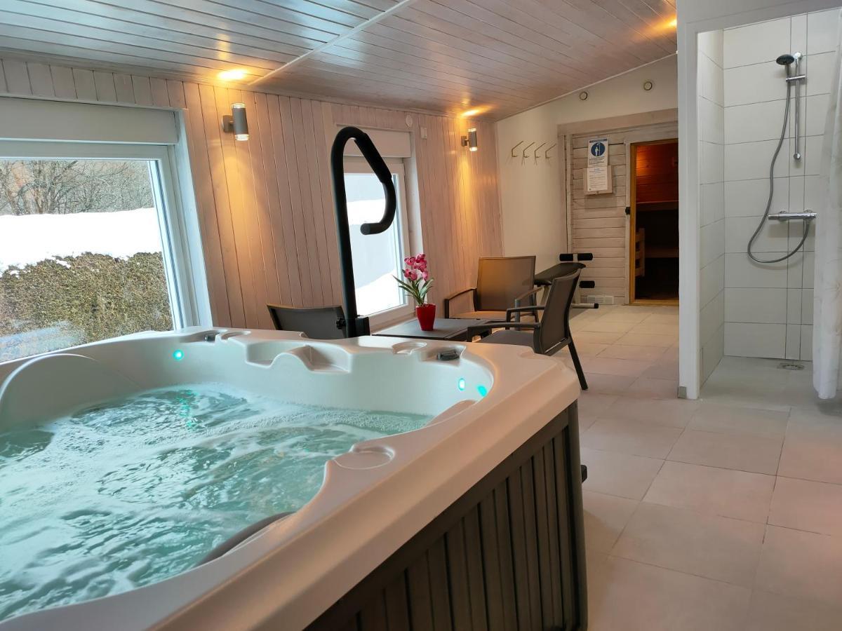 Gite 295 Montagnes Du Jura Avec Spa Et Sauna Classe 3 Etoiles Foncine-le-Haut Exterior photo